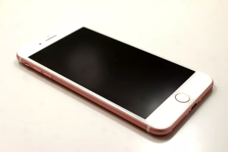 TELEFON IPHONE 7 PLUS