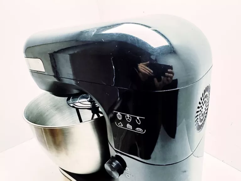 robot-kuchenny-weeei-km-600-a1-kolor-dominujacy-129357-2