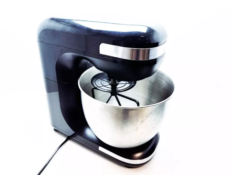 robot-kuchenny-weeei-km-600-a1-3-maja-36-lokal-b-zabrze-sj