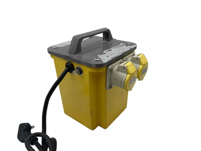 MŁOT DŁUTUJĄCY HILTI TE 700-AVR SDS MAX 11.5 J 1200 W + TRANFORMATOR