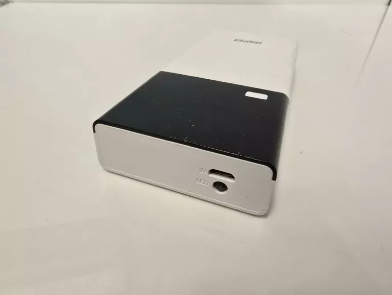 POWERBANK X9 2000MAH+ KABELEK