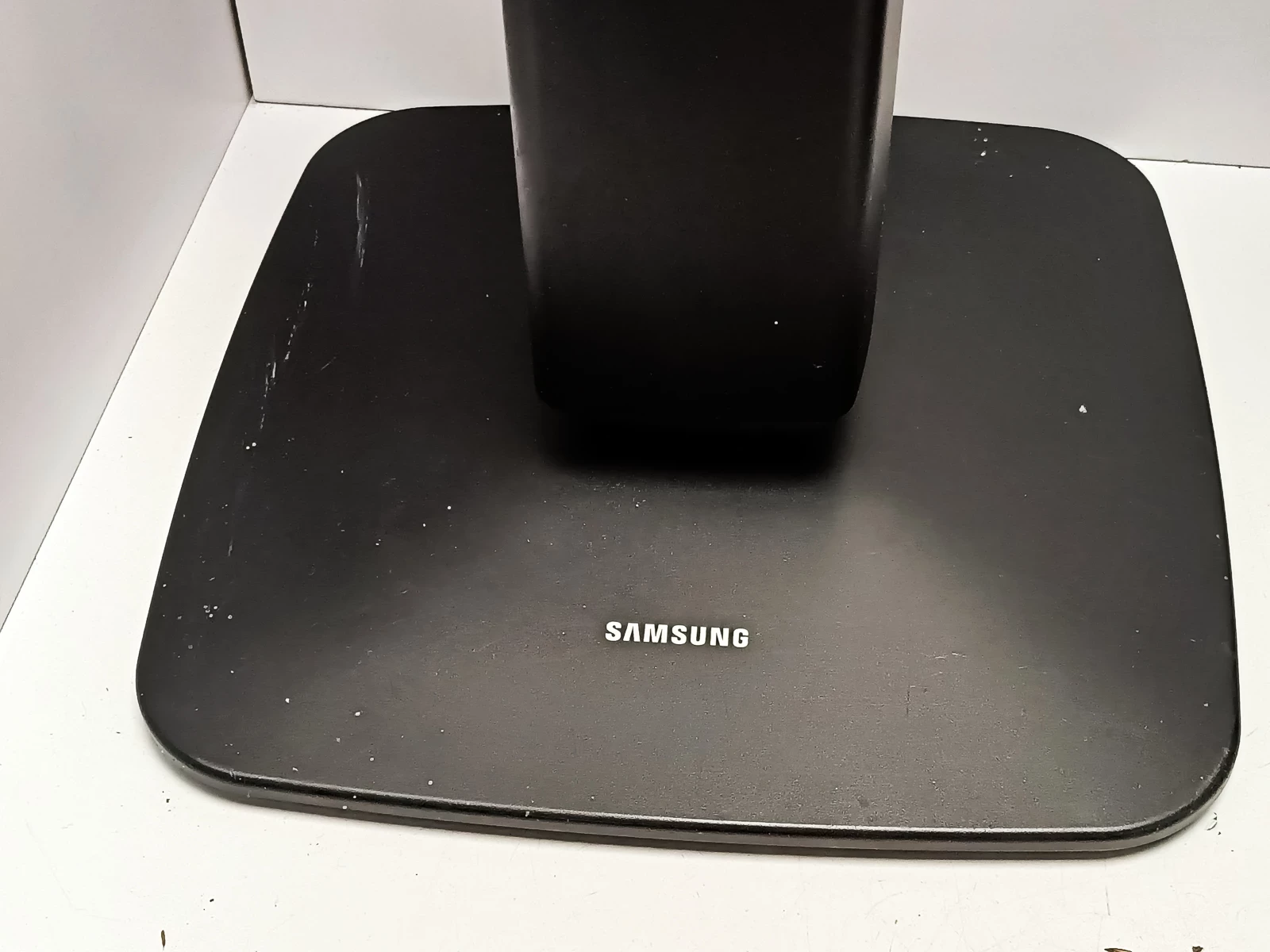 zestaw-glosnikow-kina-domowego-samsung-ht-tz212-kod-producenta-ht-tz212