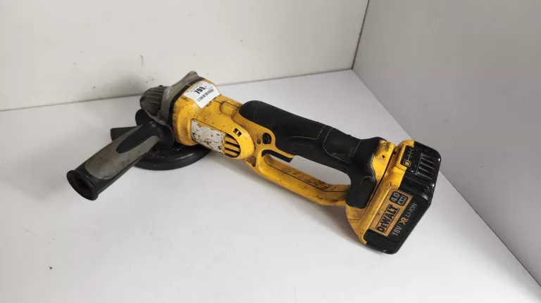 DEWALT DCG412M2