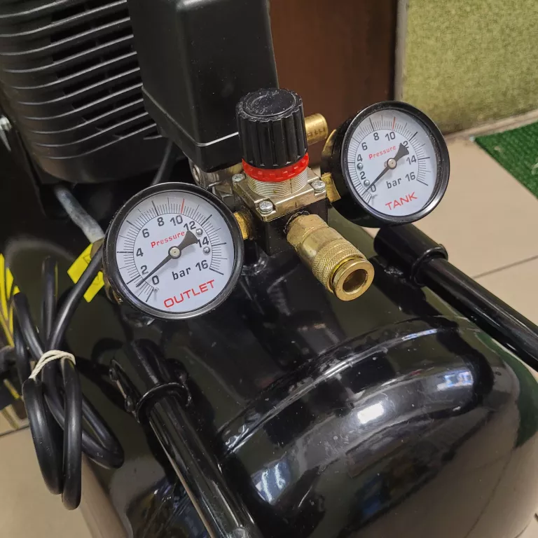 KOMPRESOR STANLEY FATMAX 50L ROK 2023 ODBIÓR OSOBISTY! POLECAM!