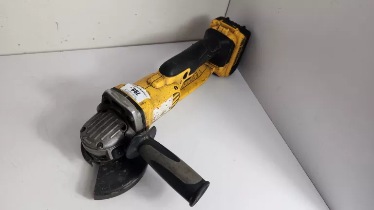 DEWALT DCG412M2