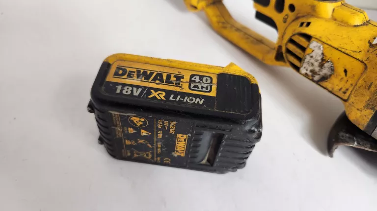 DEWALT DCG412M2