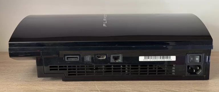 PLAYSTATION 3 FAT 80GB CECHK04 + PAD OPIS!