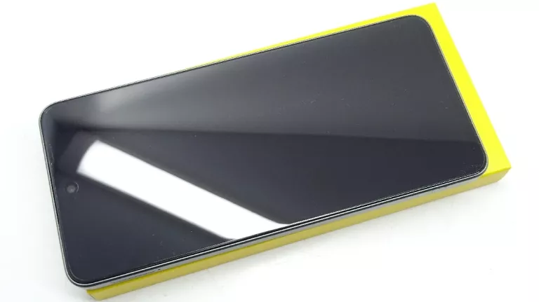 TELEFON REALME C67 8/256GB ZESTAW SUPER STAN