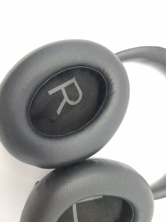 SŁUCHAWKI BOSE HEADPHONES 700 CZARNE ETUI