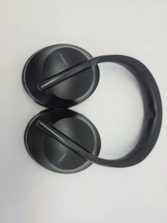 SŁUCHAWKI BOSE HEADPHONES 700 CZARNE ETUI