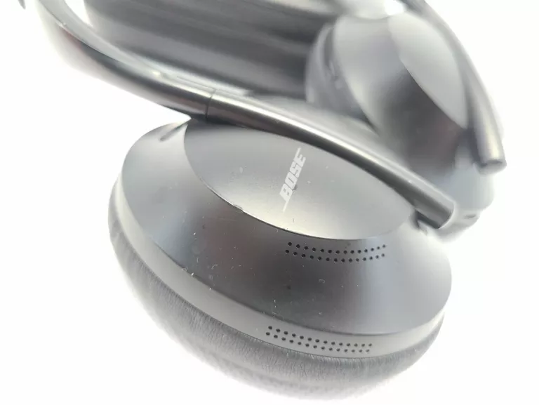 SŁUCHAWKI BOSE HEADPHONES 700 CZARNE ETUI