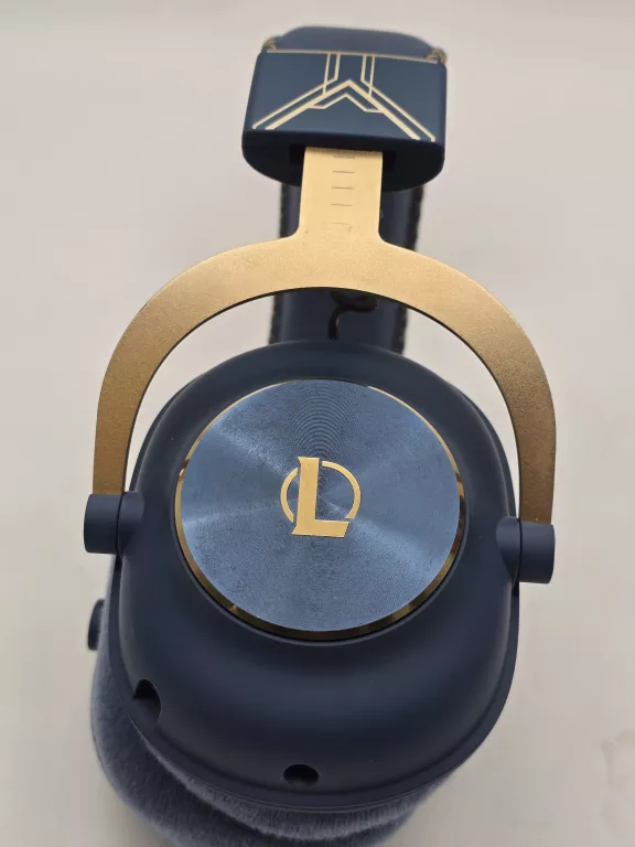 LOGITECH G PRO X LEAGUE OF LEGENDS ( BRAK MIKROFONU )