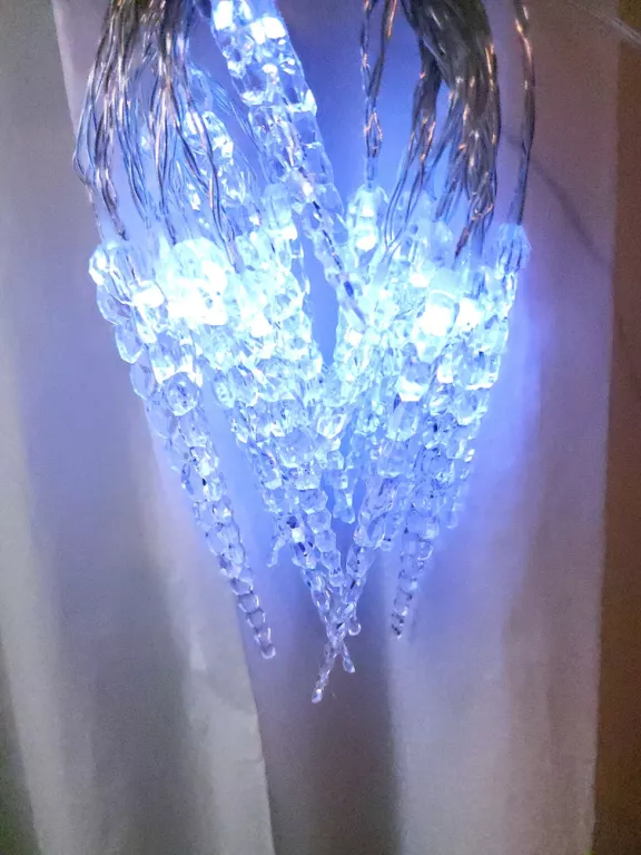 LAMPKI ŚWIĄTECZNE SOPLE PEPCO