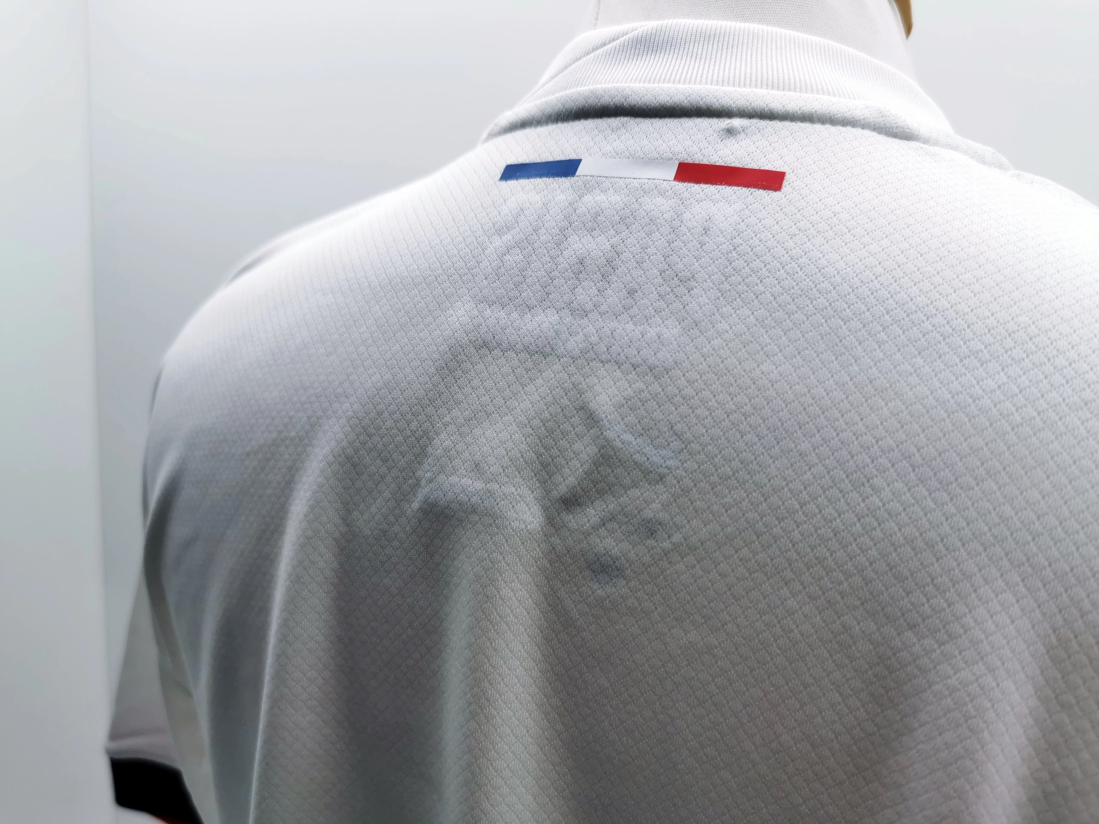 koszulka-biala-nike-paris-m-psg-2425-wyjazdowa-stadium-ean-gtin-196148414349