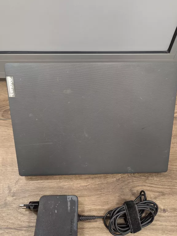 LAPTOP LENOVO V14-ADA 8/128GB SSD