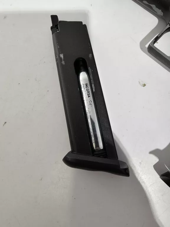 PISTOLET CYBERGUN TANFOGLIO LIMITED CUSTOM 4.5 MM BB'S CO2
