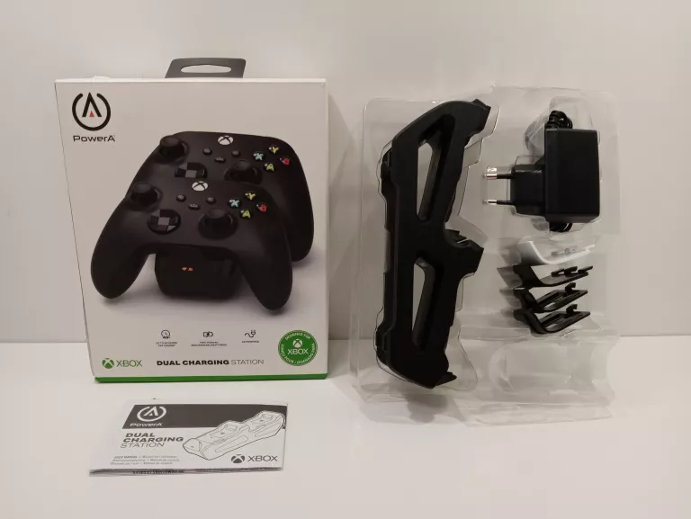 ŁADOWARKA DO PADÓW XBOX SERIES X/S / ONE POWERA DUAL CHARGING STATION XBOX