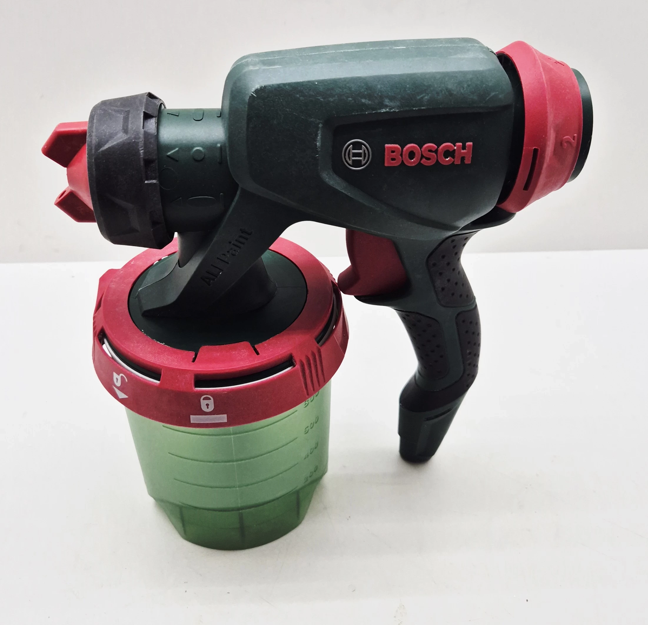 pojemnik-do-pistoletu-malarskiego-bosch-obornicka-59-sj-wroclaw