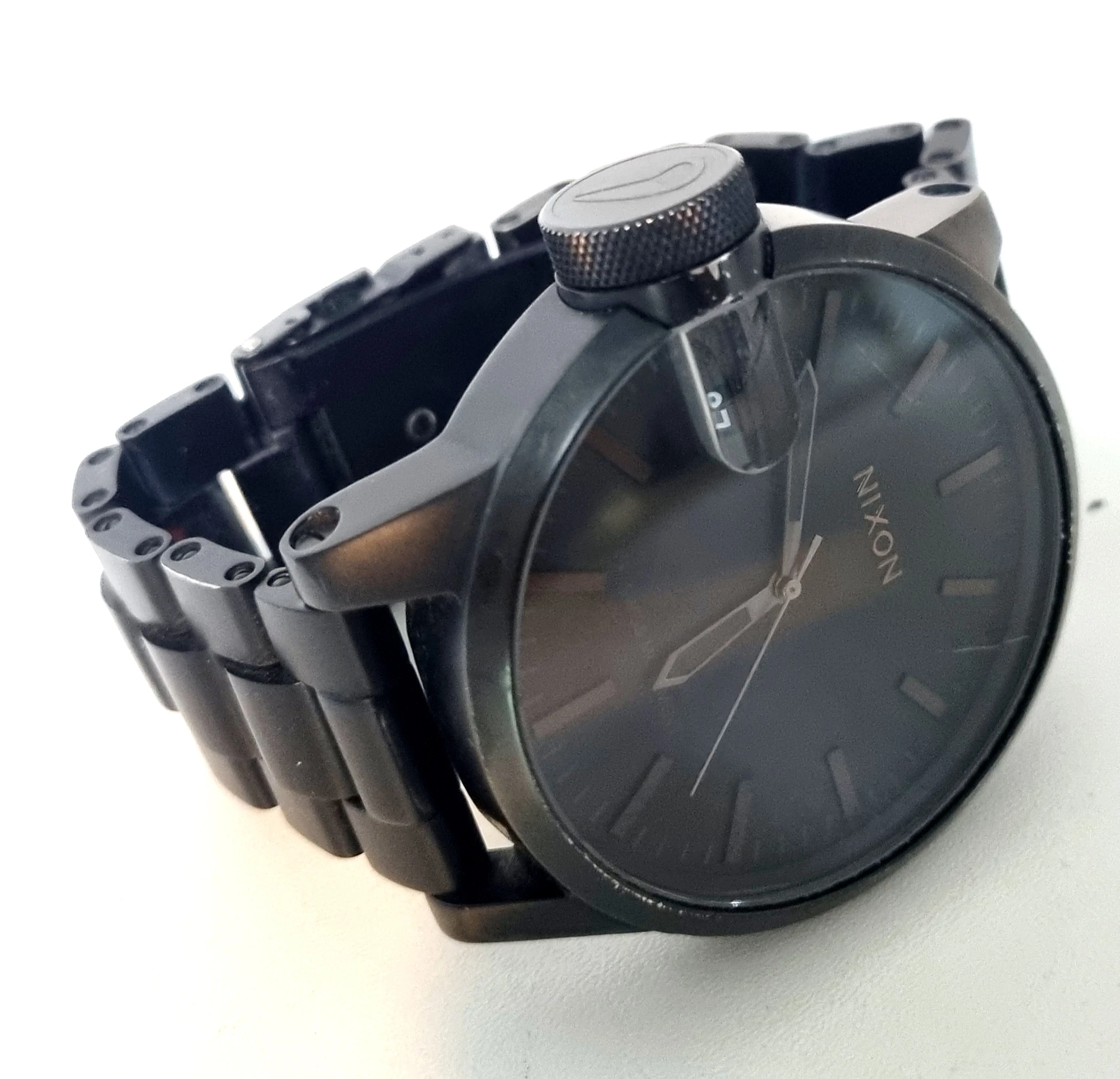 zegarek-nixon-chronicle-ss-czarny-na-bransolecie-wodoszczelnosc-129221-2