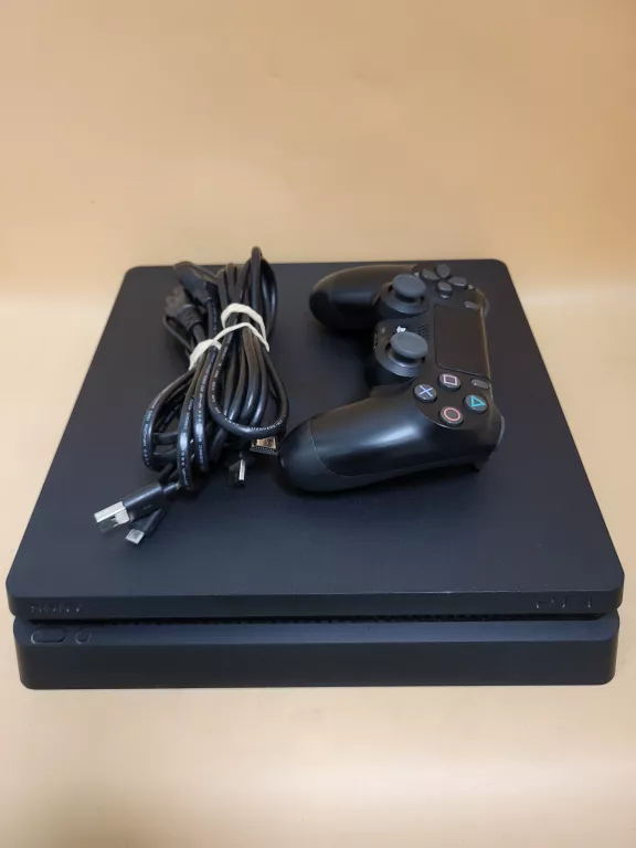 KONSOLA PS4 SLIM 500GB SUPER STAN!