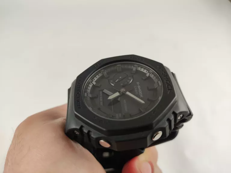 ZEGAREK CASIO G-SHOCK GA-2100