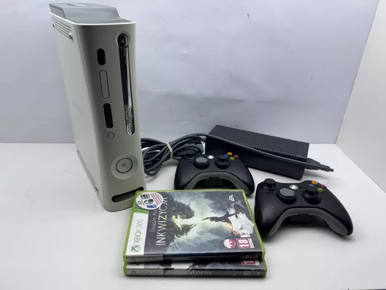 KONSOLA XBOX 360 60GB 2 PADY 2 GRY OKABLOWANIE