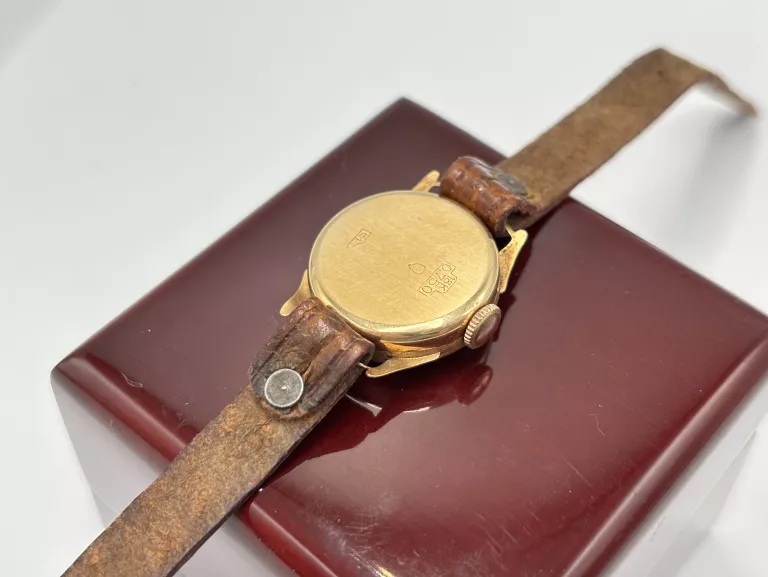 ZŁOTY ZEGRAEK VINTAGE PESAG 17 JEWELS 18K 750