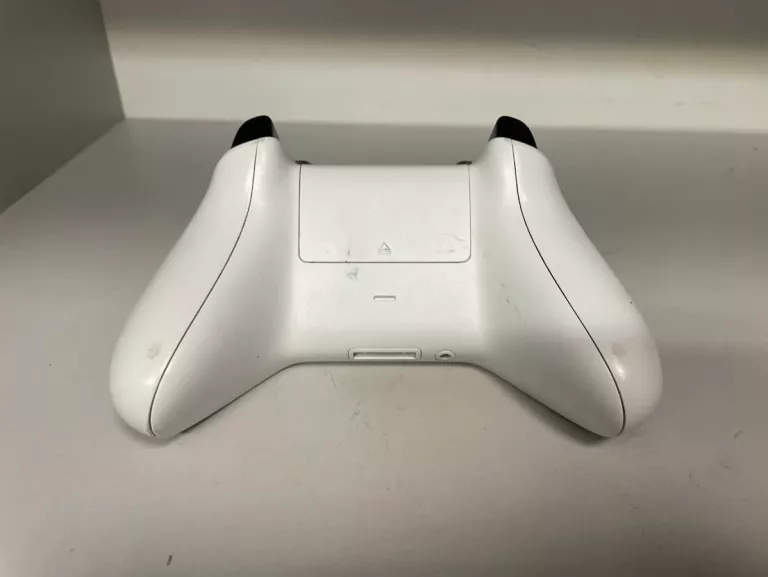 PAD DO KONSOLI XBOX ONE MODEL 1708