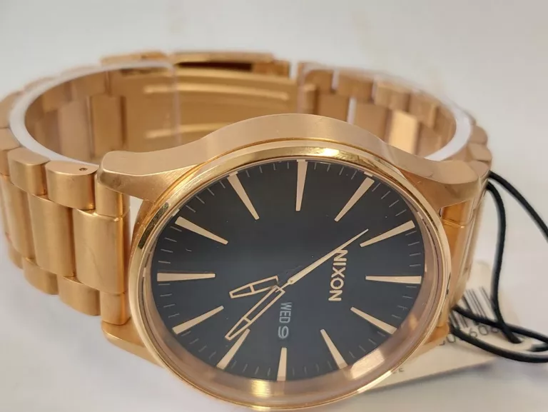 ZEGAREK NIXON SENTRY SS