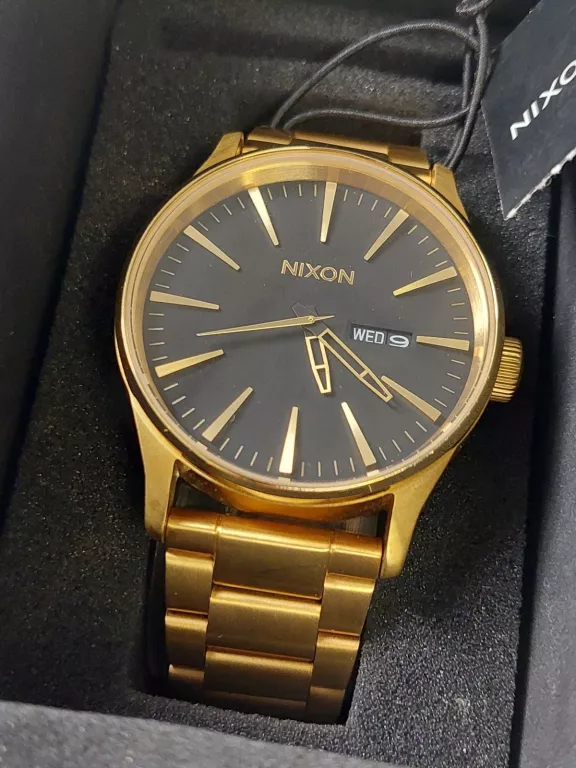 ZEGAREK NIXON SENTRY SS