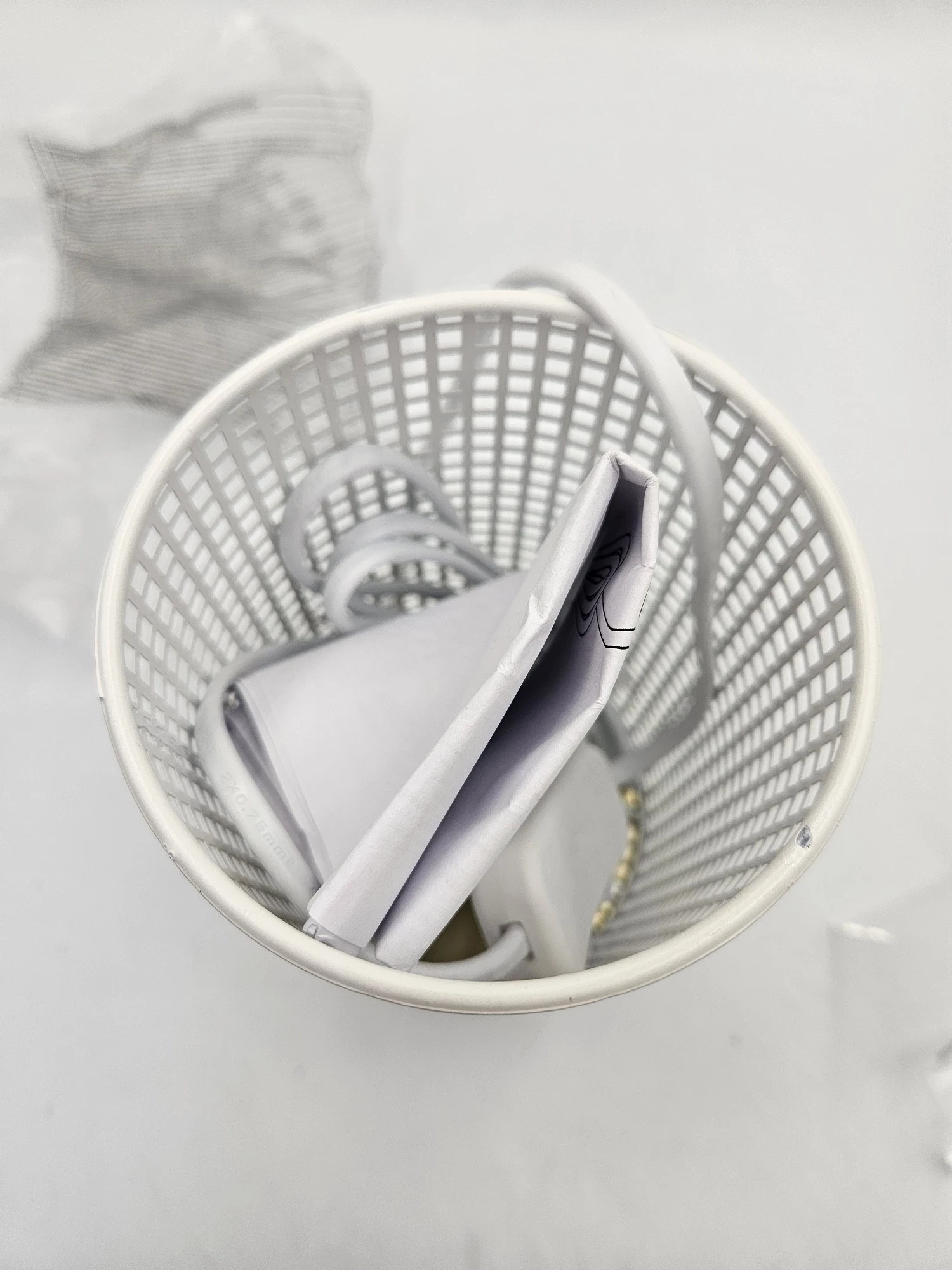 lampa-stolowa-nocna-biala-rabalux-boogie-3179-dlugoscwysokosc-1800