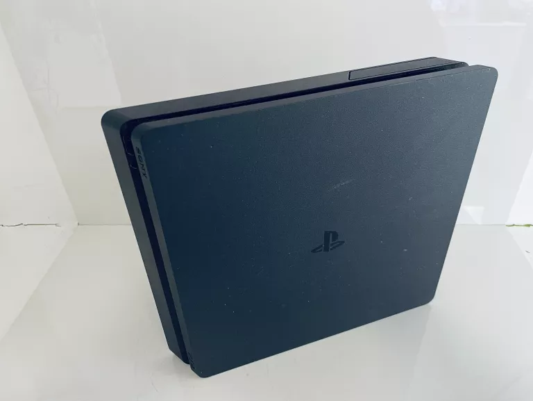 KONSOLA SONY PLAYSTATION 4 SLIM 1 TB CZARNY