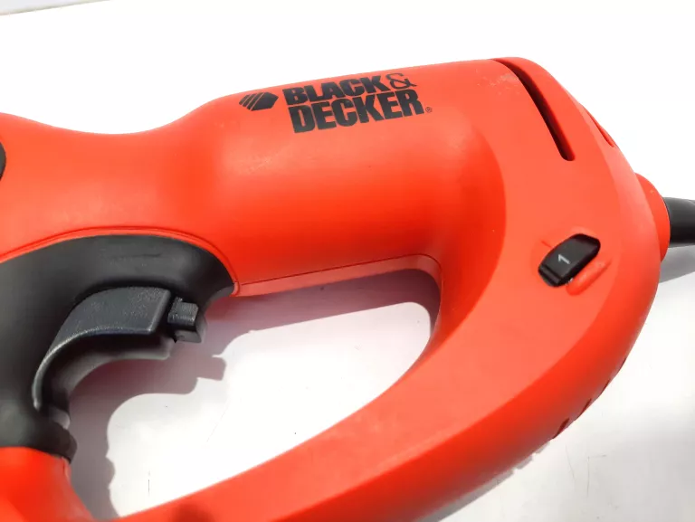 WYRZYNARKA BLACK & DECKER KS990E