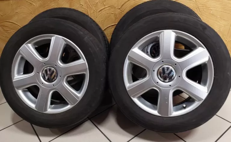 felgi-bbs-16-vw-7x16-et59-7m3601025e-5x112-opony-21555-r16-szerokosc-felgi-127098-16