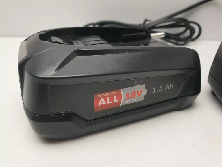 ŁADOWARKA DO AKUMULATORÓW BOSCH AL 1830 CV + AKUMULATOR 18V 1.5AH