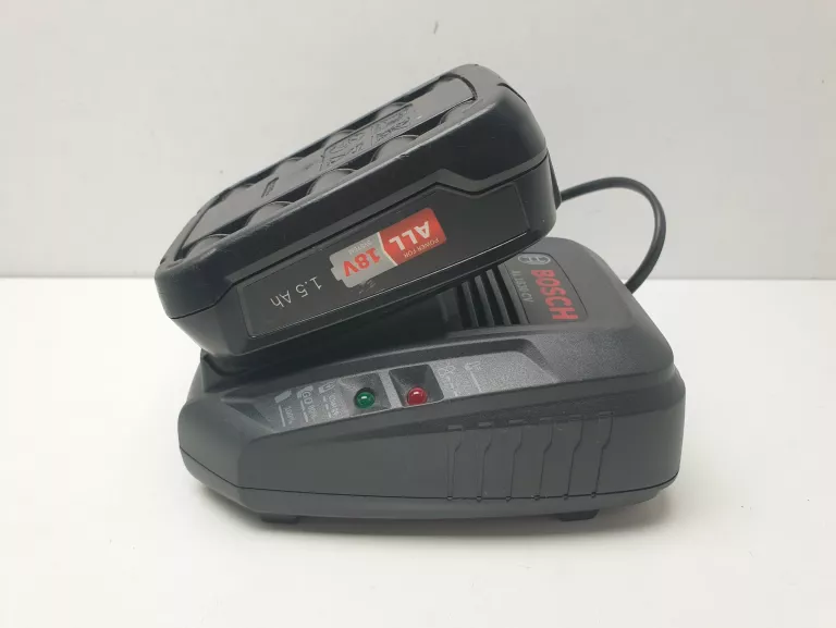 ŁADOWARKA DO AKUMULATORÓW BOSCH AL 1830 CV + AKUMULATOR 18V 1.5AH