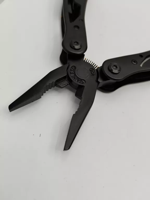 MULTITOOL 2CR CZARNY ETUI