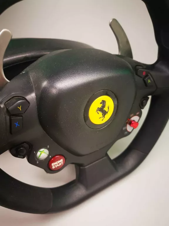 KIEROWNICA I PEDAŁY THRUSTMASTER FERRARI 458 RW XBOX360