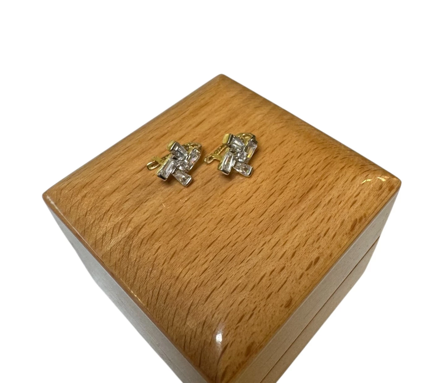 sliczne-zlote-kolczyki-proby-585-249g-ean-gtin-5900025484203