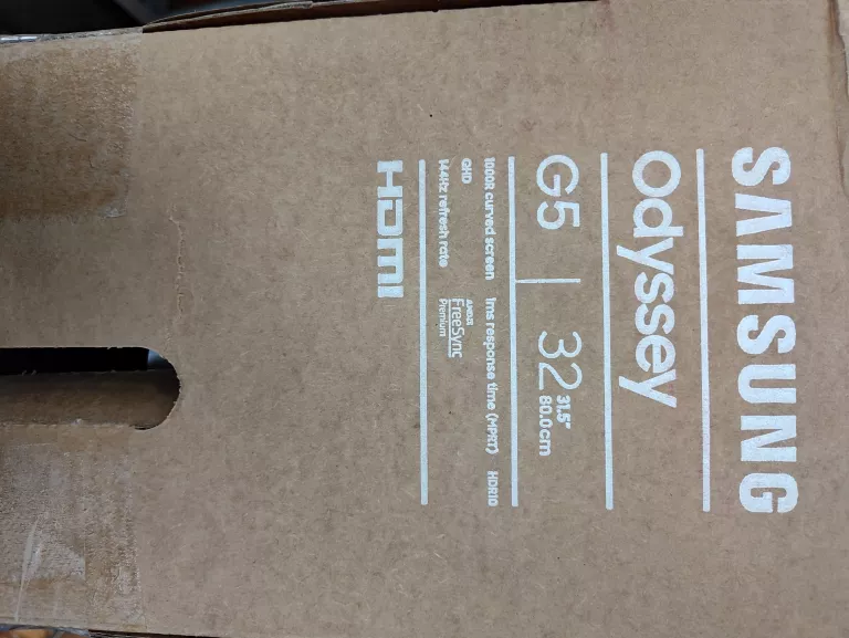 MONITOR SAMSUNG ODYSSEY G5 32 CALE KARTON FAKTURA
