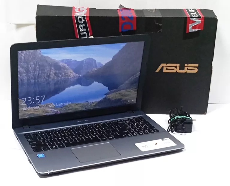 LAPTOP ASUS X541S KOMPLET