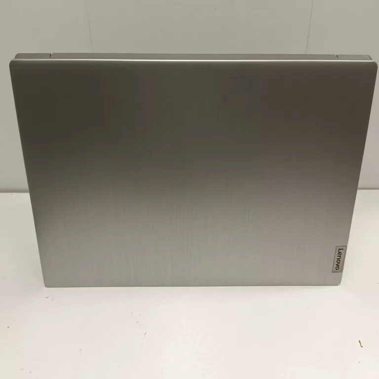 LAPTOP LENOVO IDEAPAD 3 14ADA05 AMD ATHLON 4 GB / 256 GB WIN 11