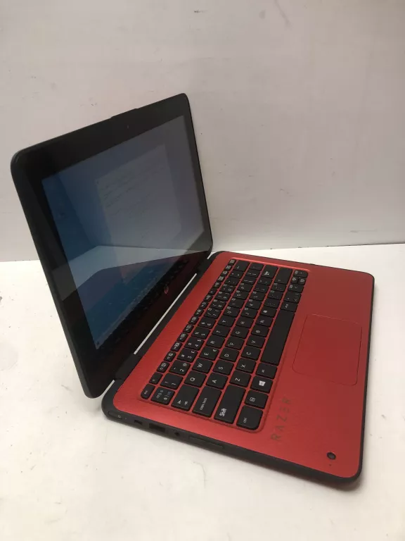 LAPTOP HP PROBOOK X360 11 G1 8GB RAM CELERON 1,1GHZ