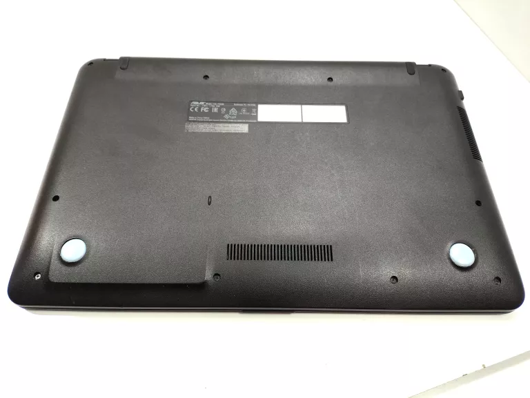 LAPTOP ASUS  F543M