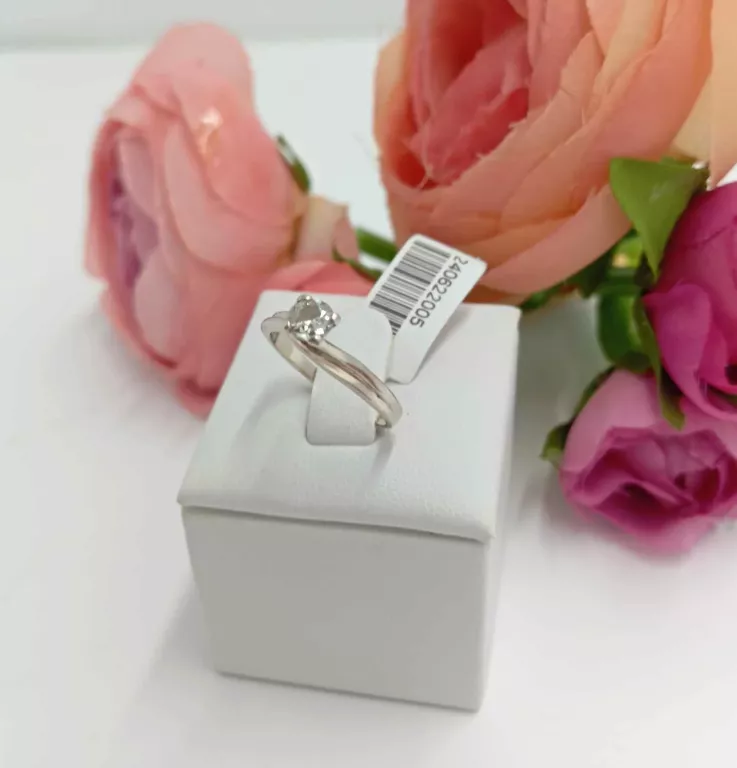 zloty-pierscinek-z-brylantem-p585-brzozowa-86-bydgoszcz