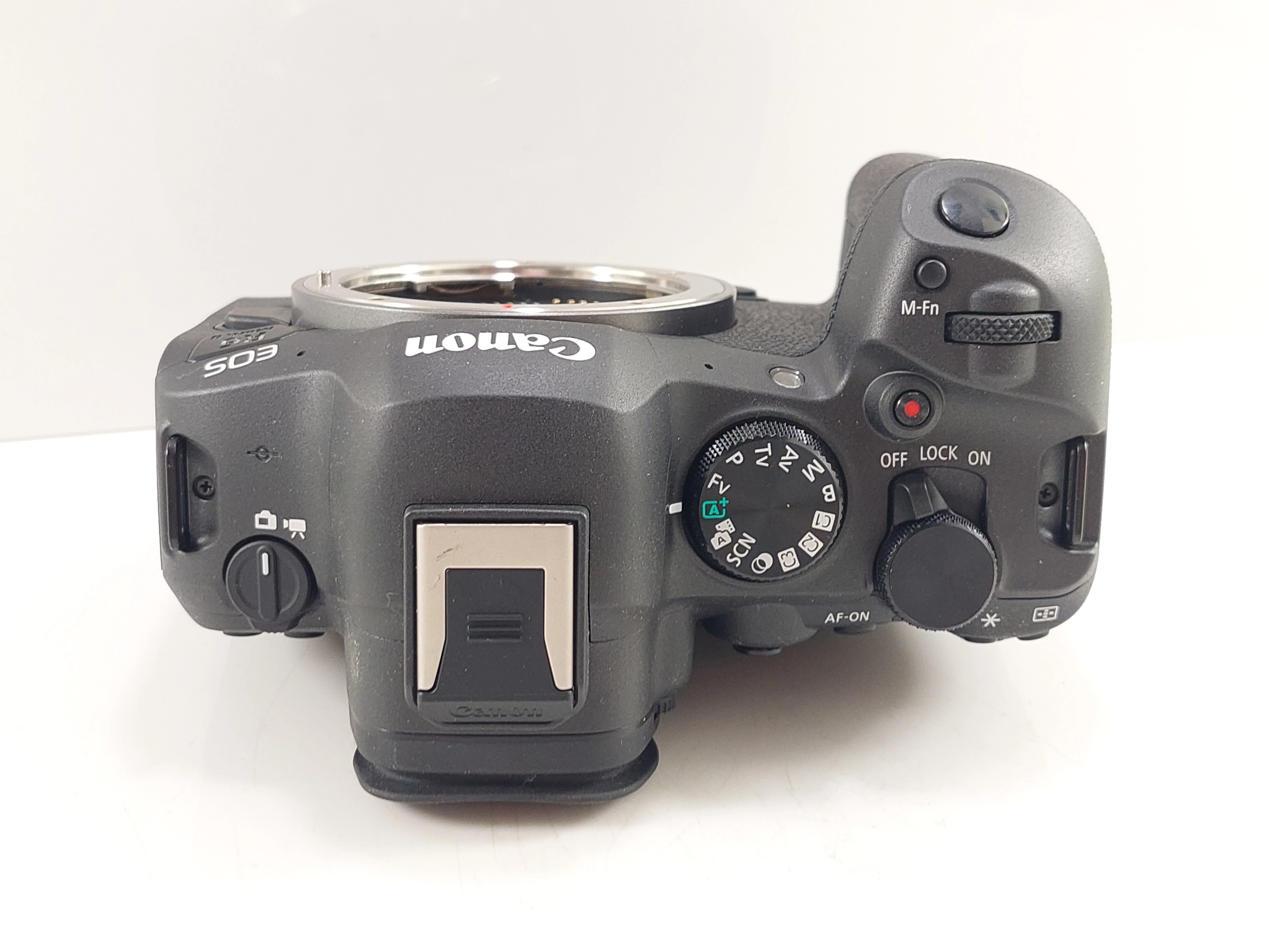 canon-eos-r6-mark-ii-body-w-zestawie-814-1