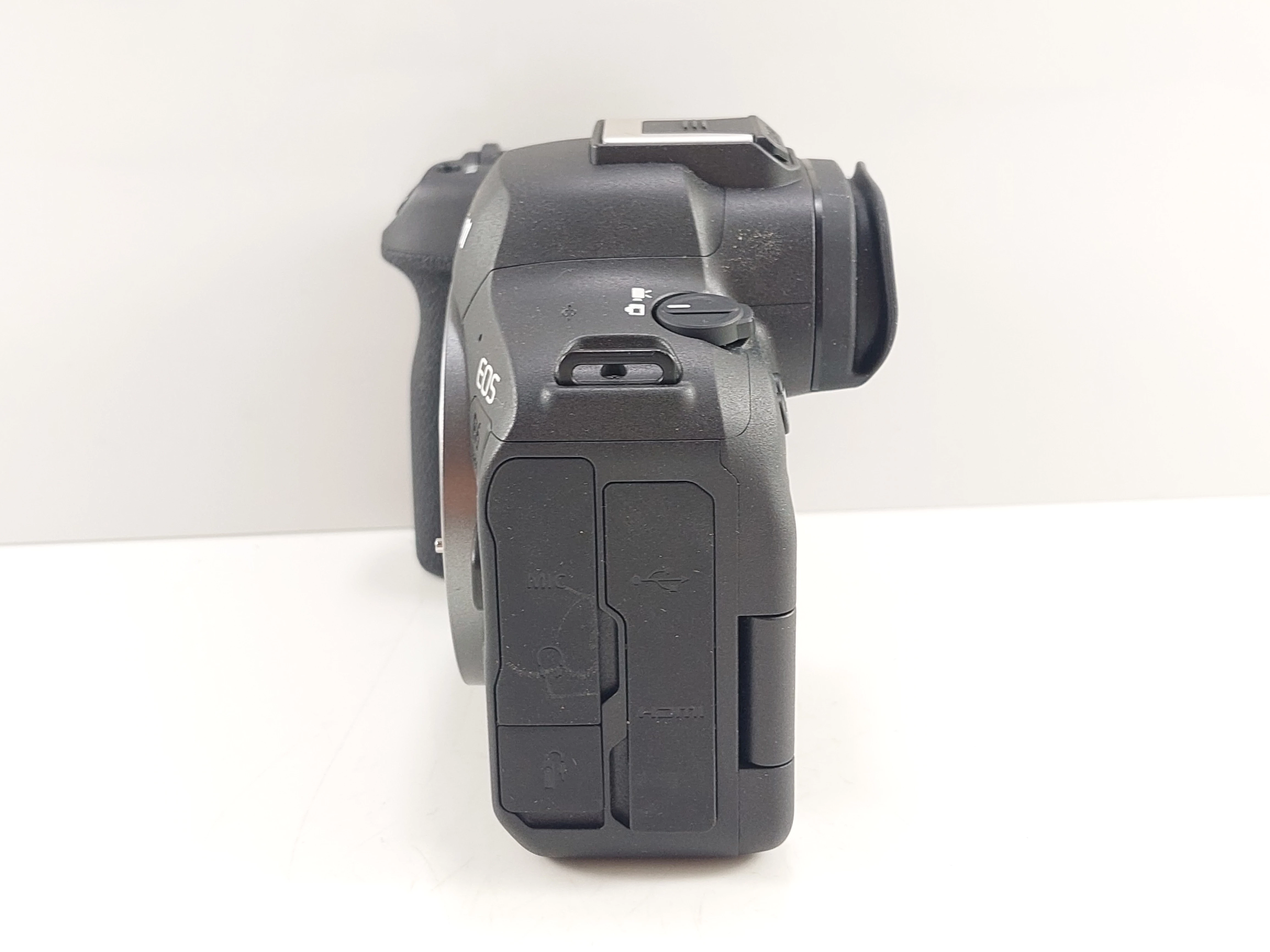 canon-eos-r6-mark-ii-body-rozdzielczosc-2400