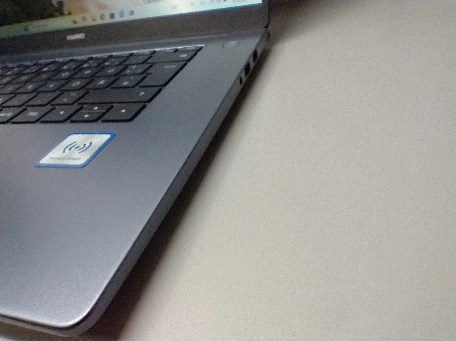 huawei-matebook-d-15-156-ips-i5-1135g7-przekatna-ekranu-1560