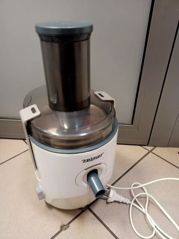 SOKOWIRÓWKA ZELMER ZJE1000S 700W