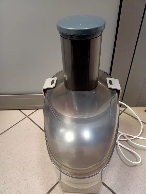 SOKOWIRÓWKA ZELMER ZJE1000S 700W